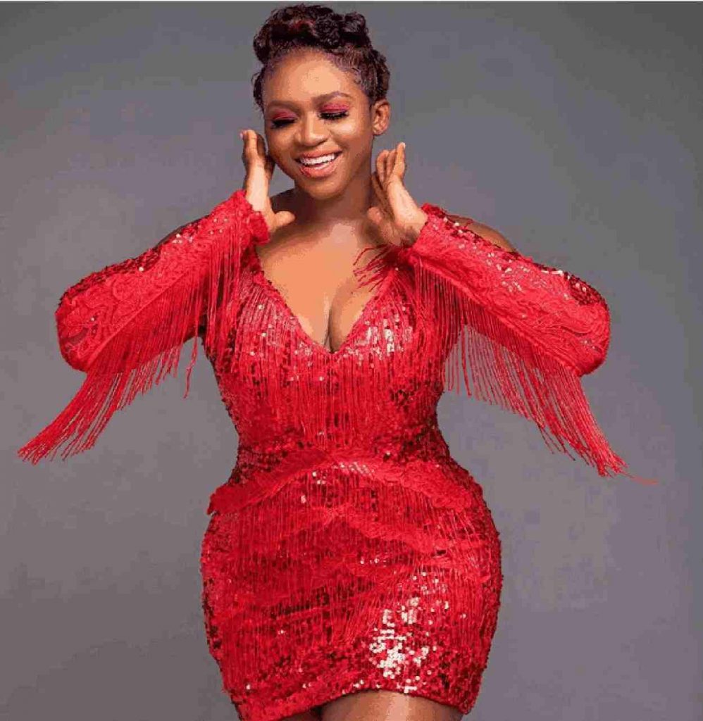 Waje confesses pregnancy - shootoutnow